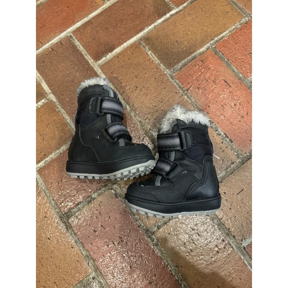 Timberland Kids‎ Black Gore Tex Snow Boots Fur Lined Hook Loop Size 4